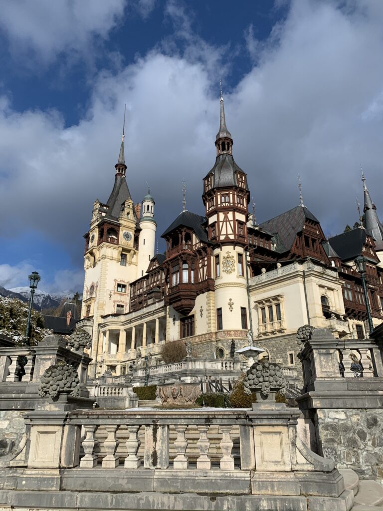 4-Day Private Tour Bucharest to Budapest